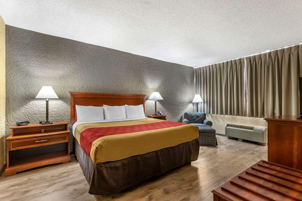 Econo Lodge Broken Arrow-Tulsa חדר תמונה